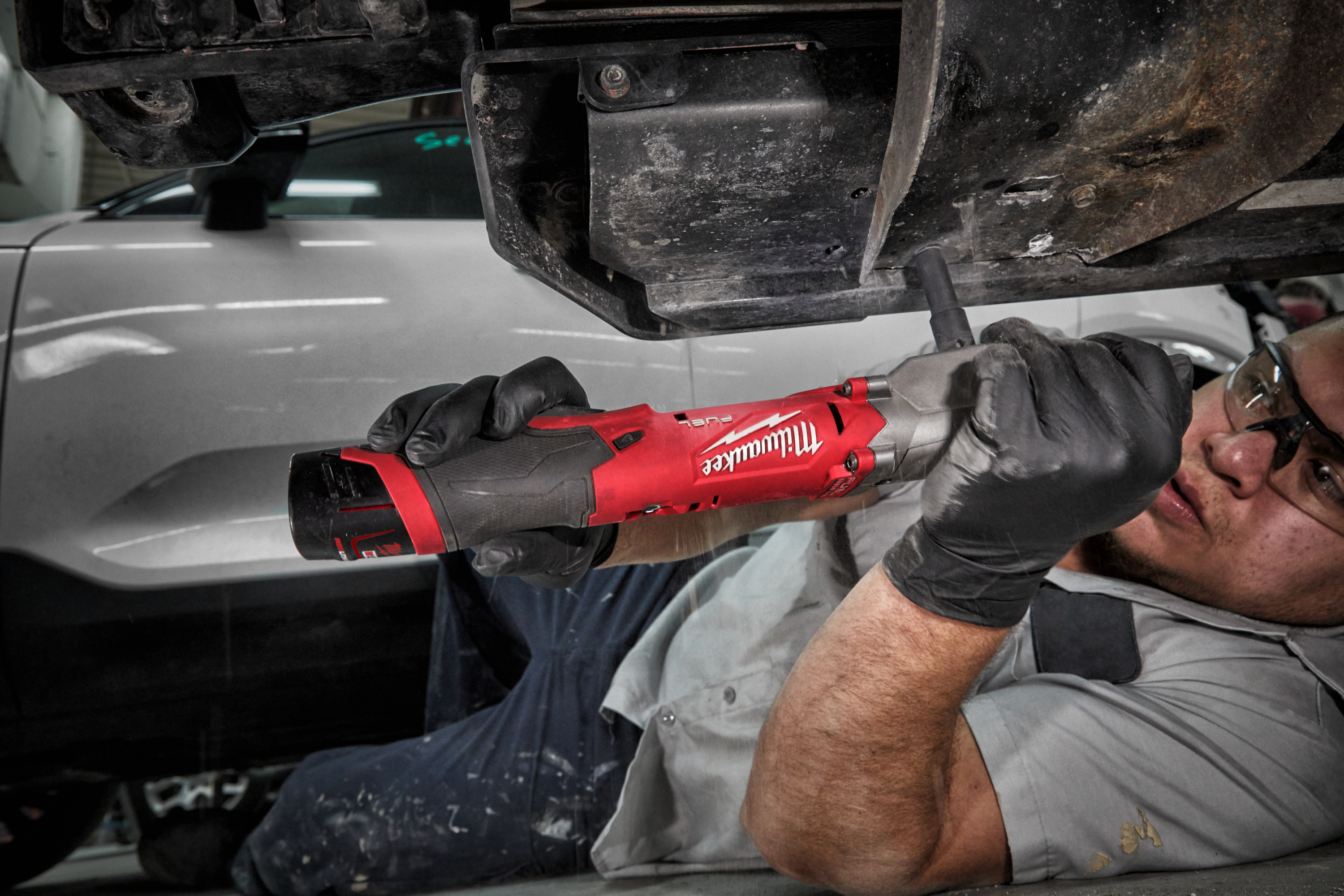 4933471699 Milwaukee 1/2 in 12V Cordless Body Only Impact Wrench