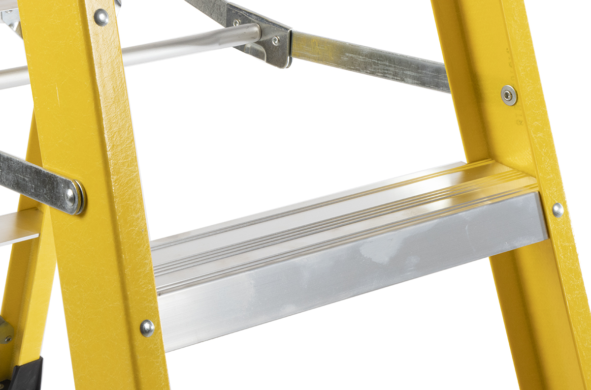 553-816 RS PRO Fibreglass Step Ladder, 1.33m platform height