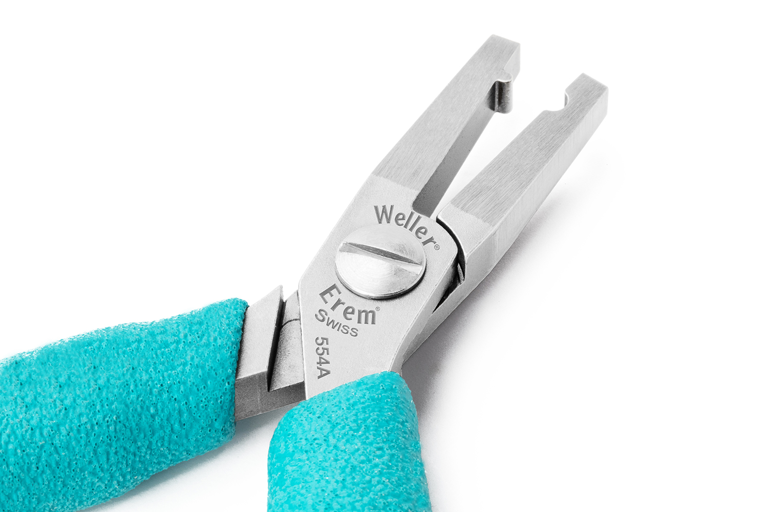 554a Erem 1-Piece Flat Nose Plier Smooth, 120 mm Overall, 23mm Jaw ESD Safe