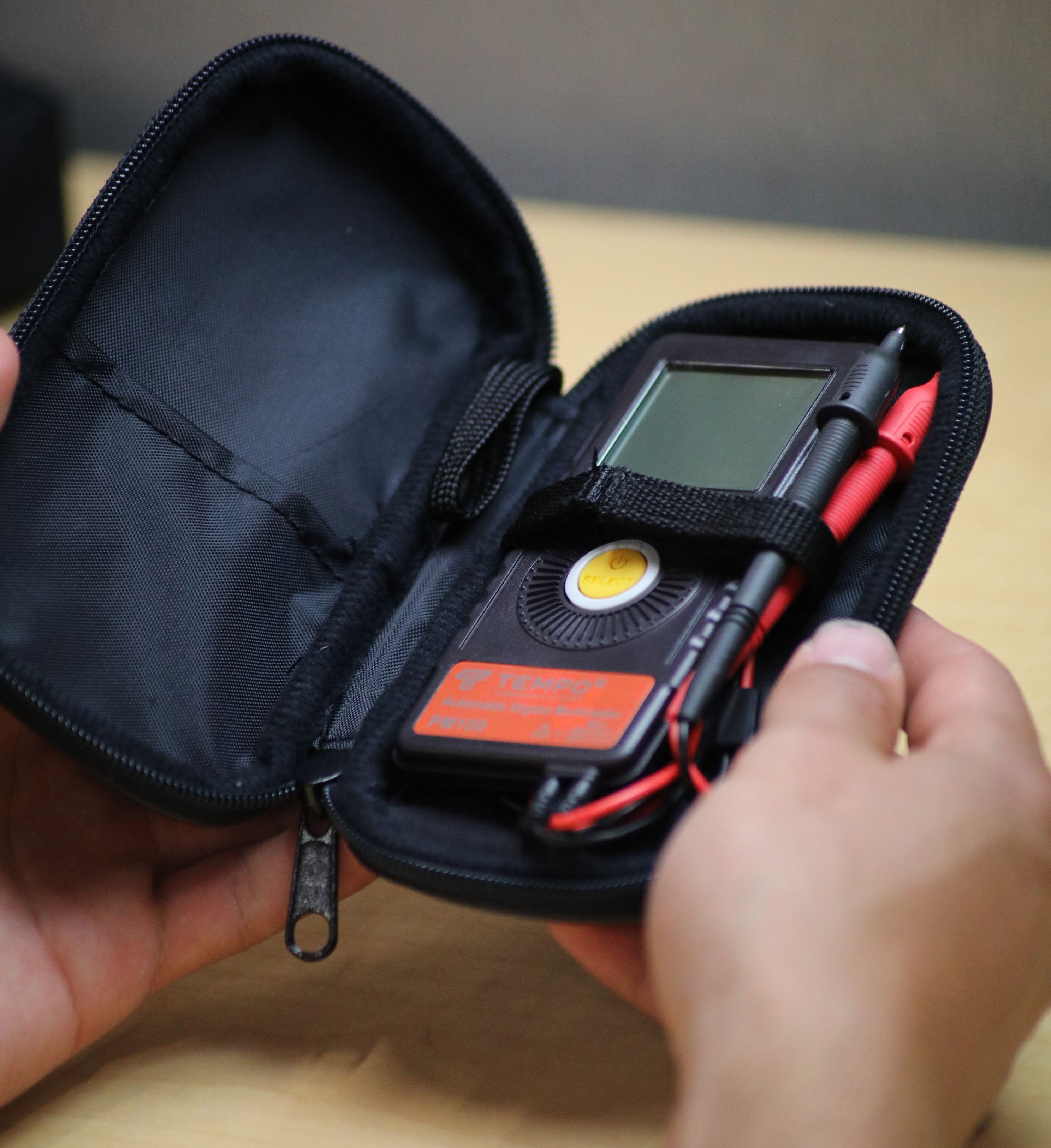 55500083 Tempo PM100 Handheld Digital Multimeter, 10 A ac, 8 A dc, 450 V ac