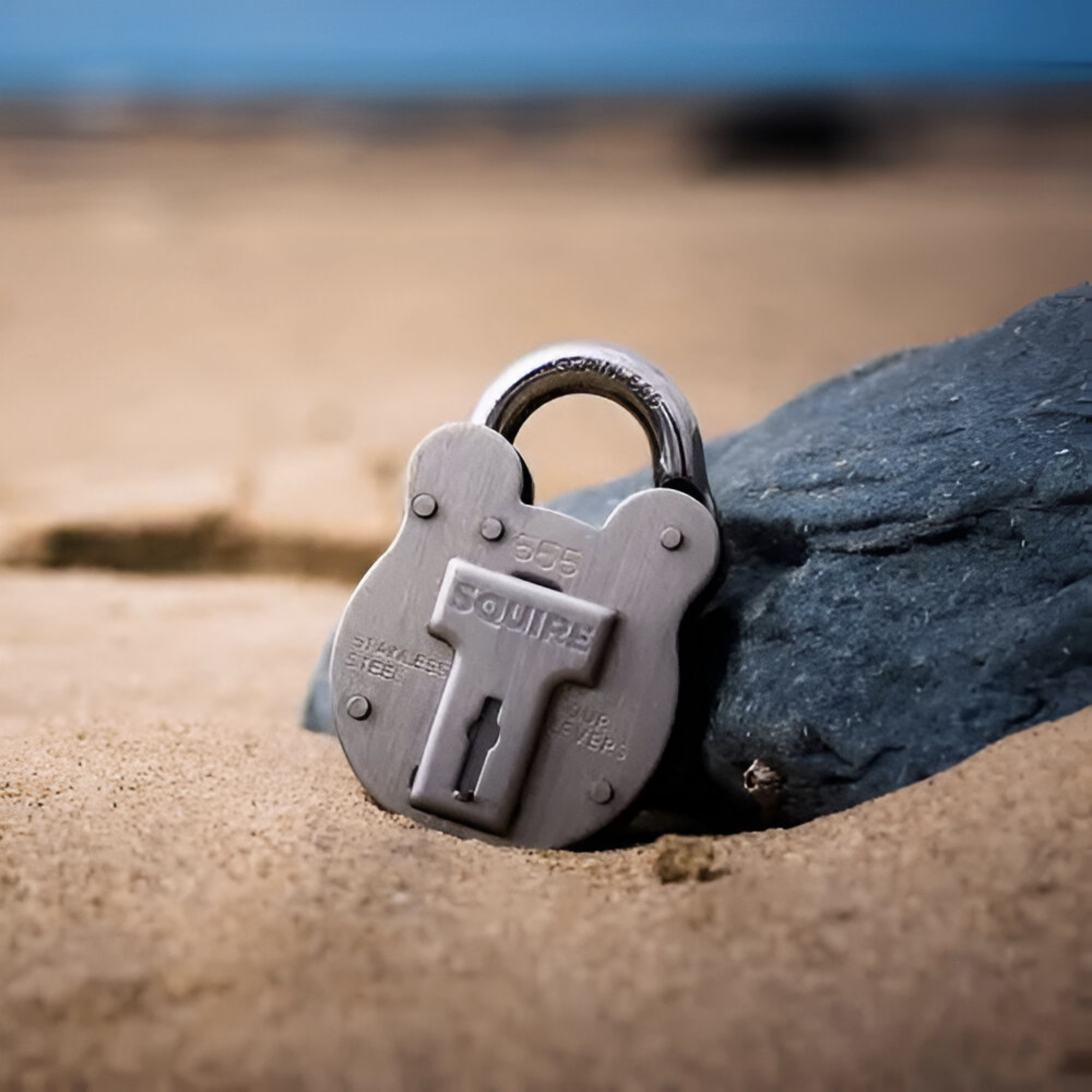 555 Squire Padlock Steel Padlock Weatherproof, 8 mm Shackle, 51 mm Body