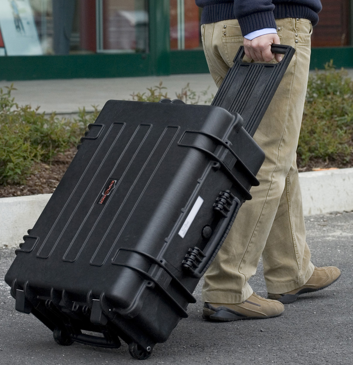5823b Explorer Cases Plastic Waterproof Watertight Transit Case Wheeled, 670 mm 262 mm 510 mm