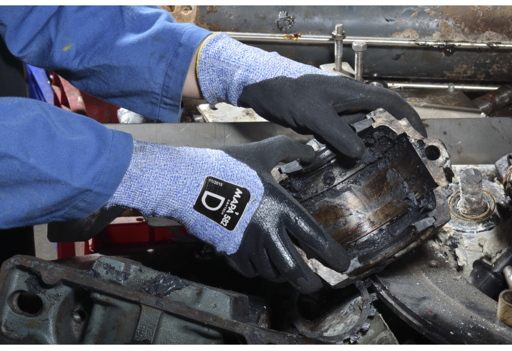 582 Mapa KRYTECH  Blue High Performance Polyethylene Work Gloves, Size 8, Nitrile Coating