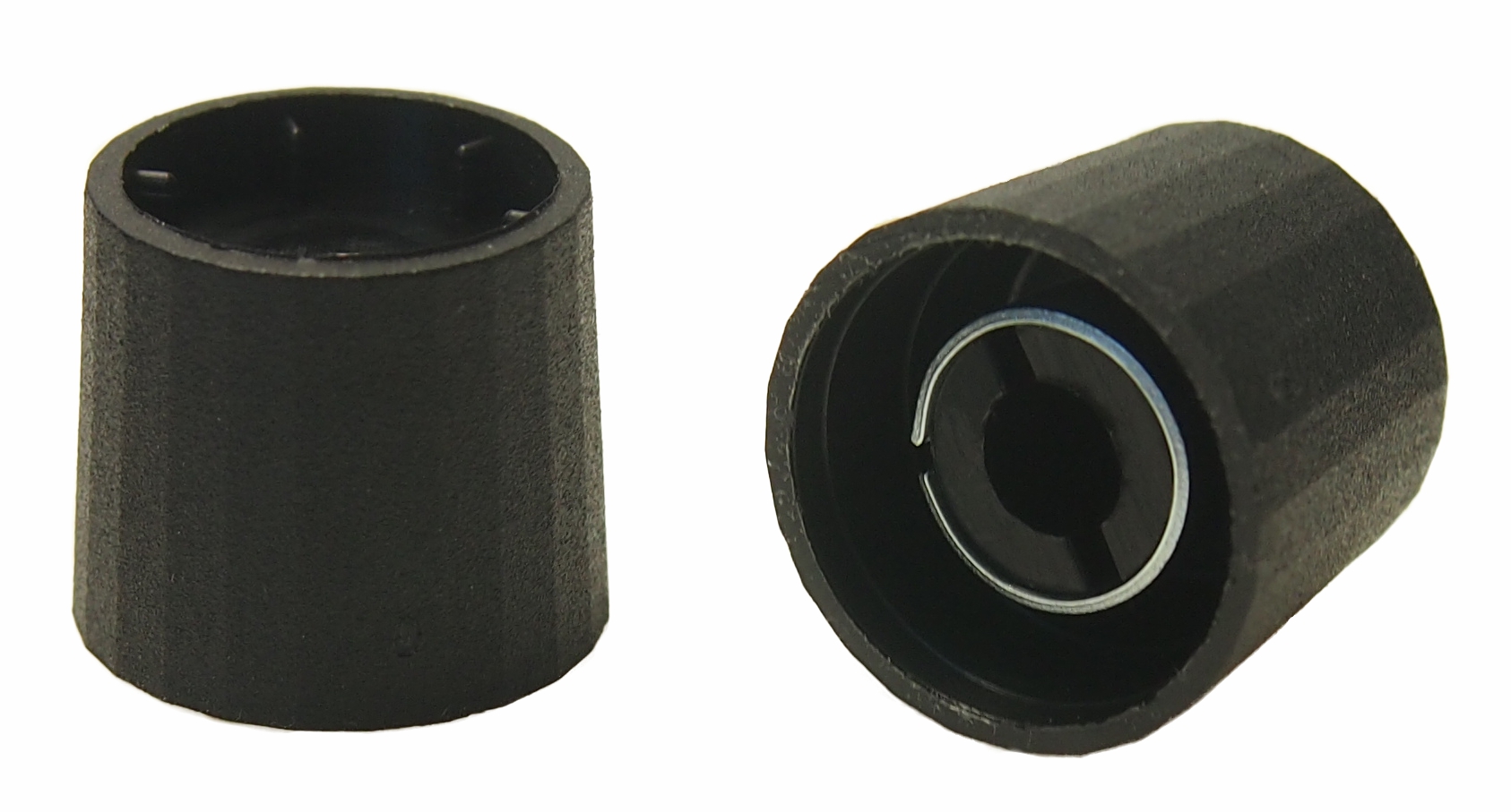 RS PRO 19.7 mm Knob Diameter Black Potentiometer Knob for 6 mm Shaft D Shaped