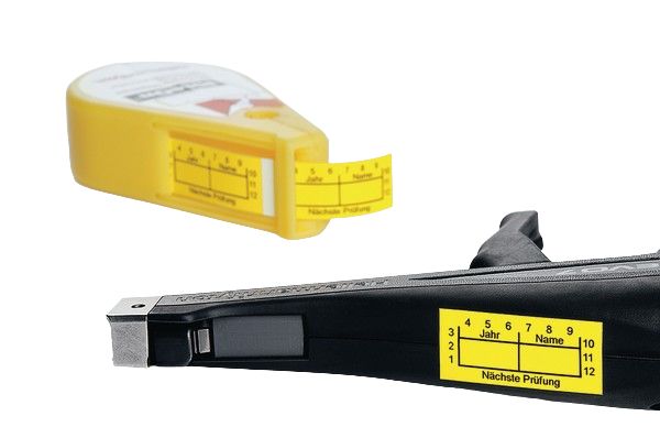 HellermannTyton Black on Yellow Label, 16.00 mm Width, 38 mm Label Length, 16 mm Label Width