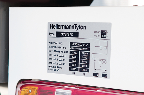 HellermannTyton Silver Silver Print Label, 101.6 mm Width, 250 Per Pack Qty, 160.00 mm