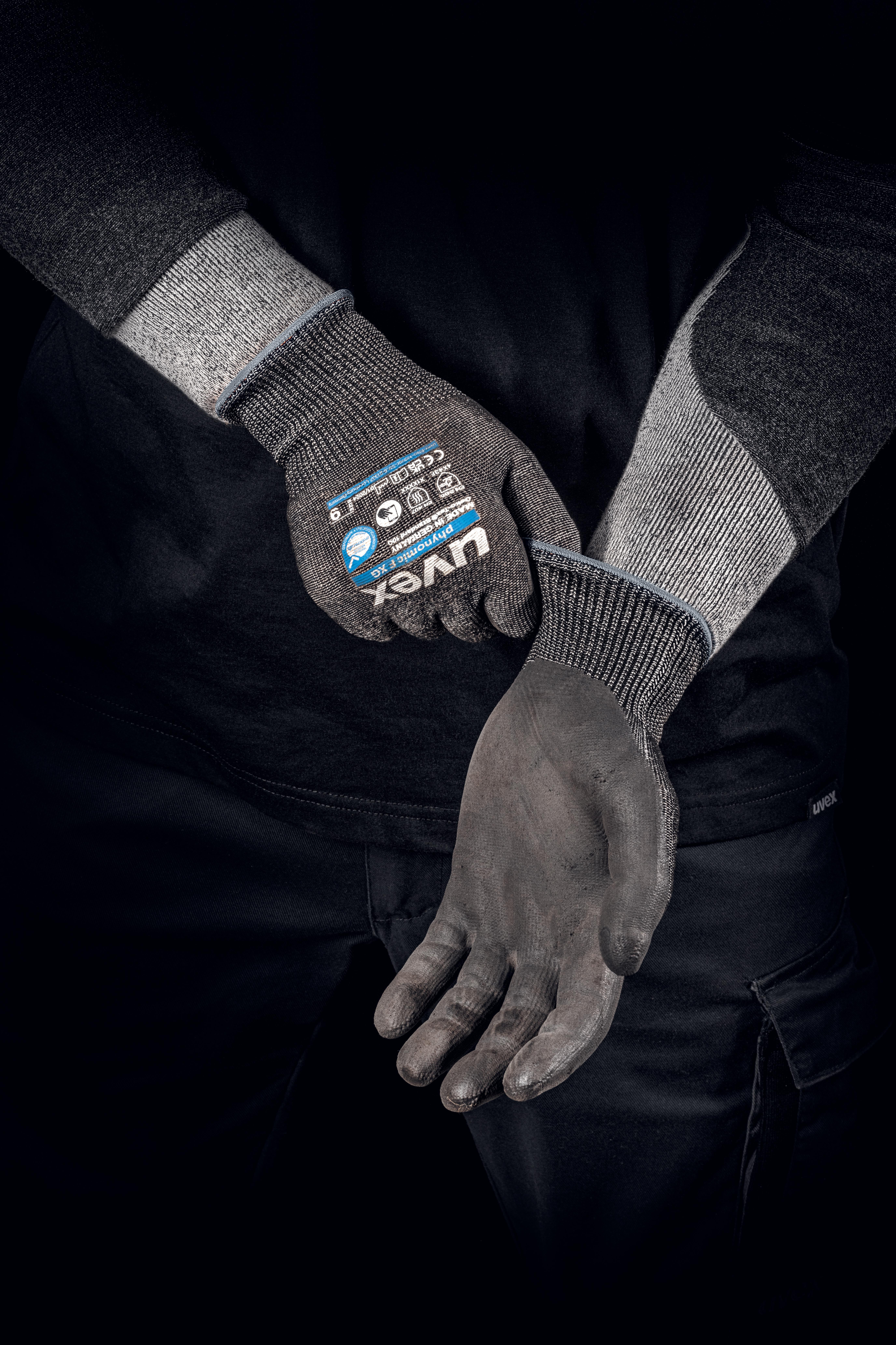6006810 uvex Black High Performance Polyethylene, Polyamide, Elastane, Steel Work Gloves Cut Resistant
