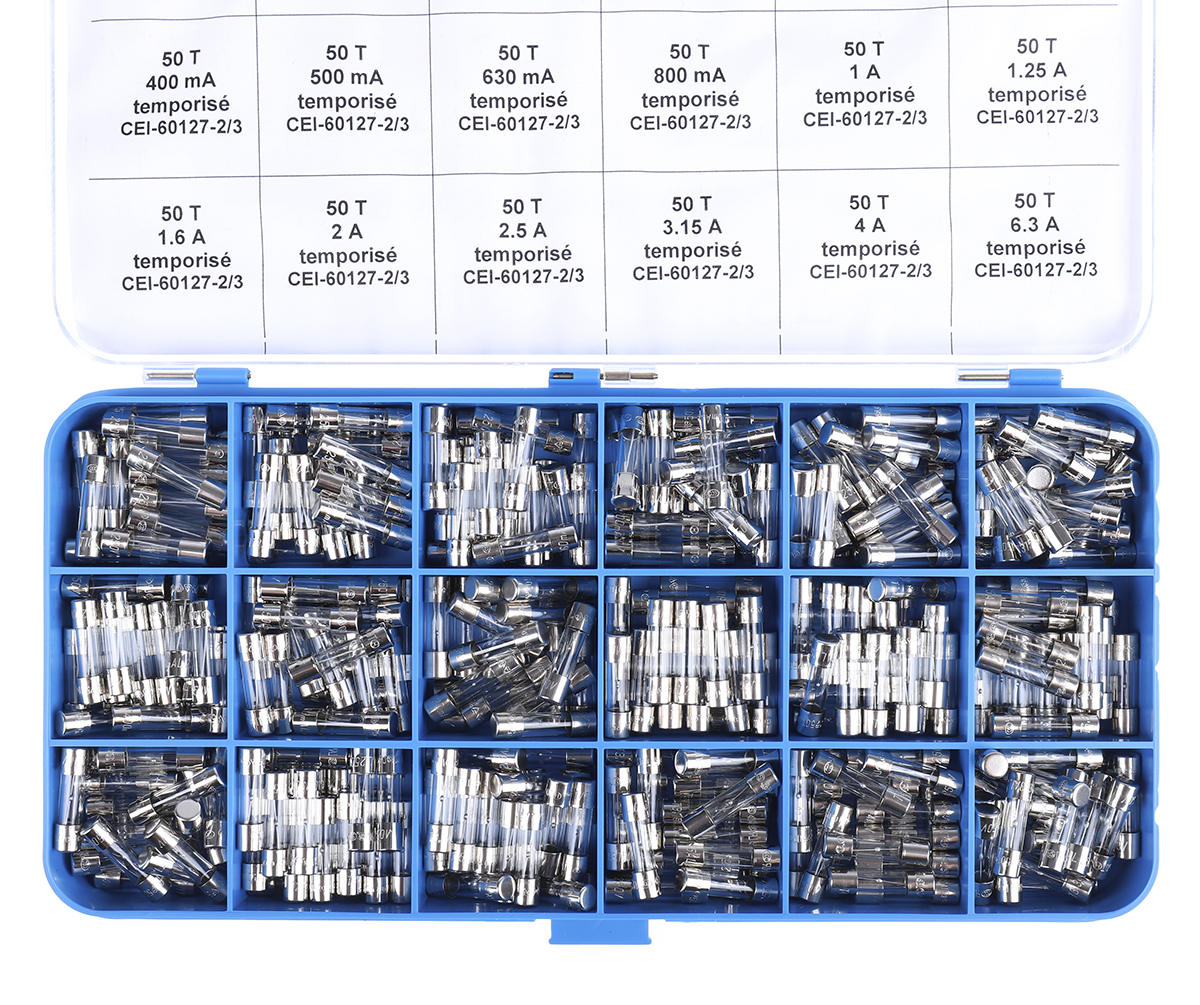 611-8977 RS PRO LBC Fuse Kit