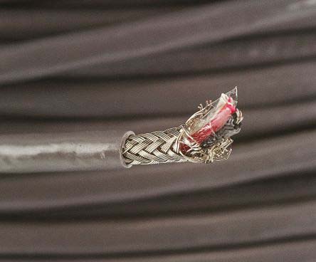 Alpha Wire Alpha Essentials Communication & Control Control Cable, 3 Cores, 0.35mm² 22 AWG, Screened, 30 m, Grey
