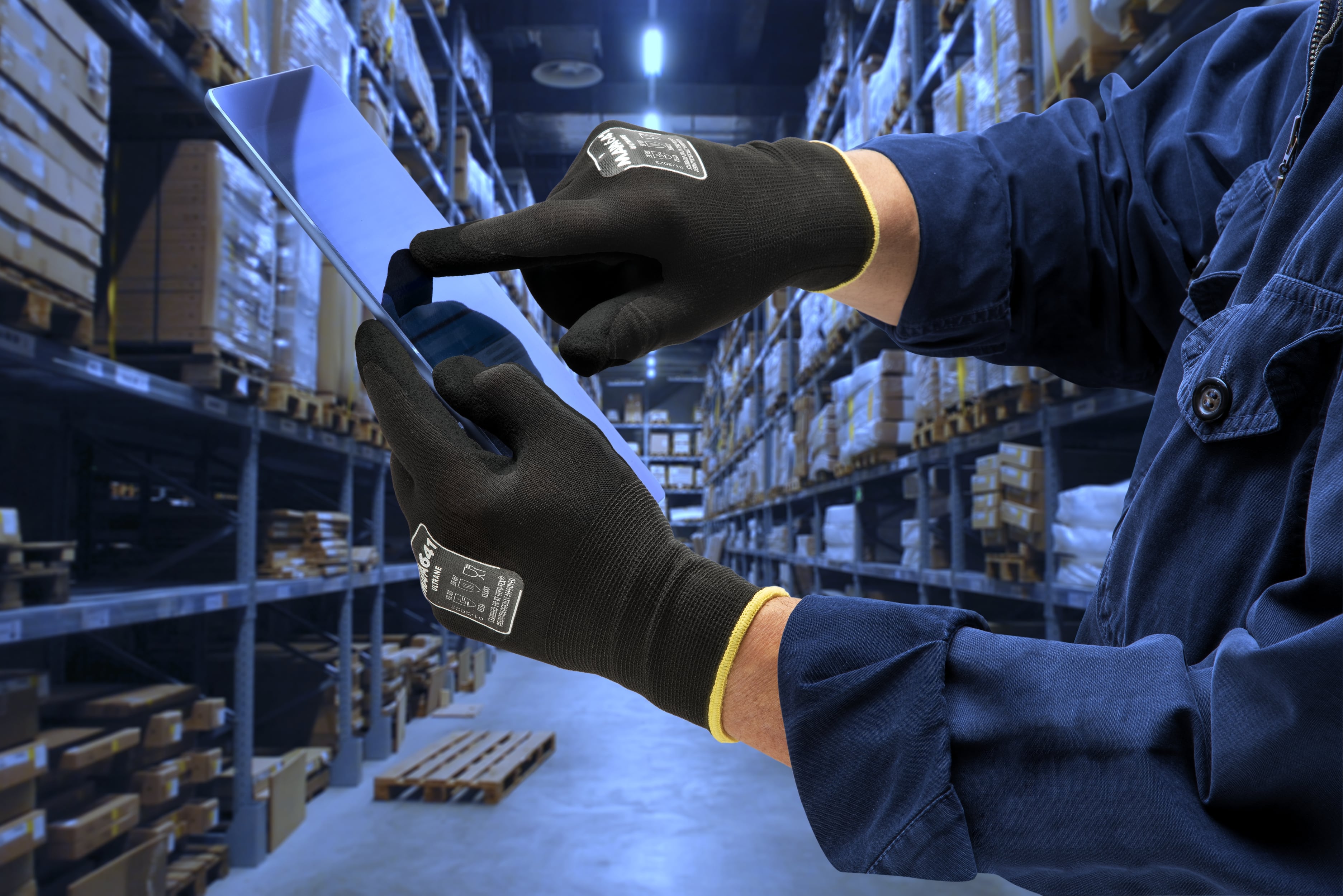 641 Mapa ULTRANE  Black Nitrile Glove, Size 7, Nitrile Foam Coating