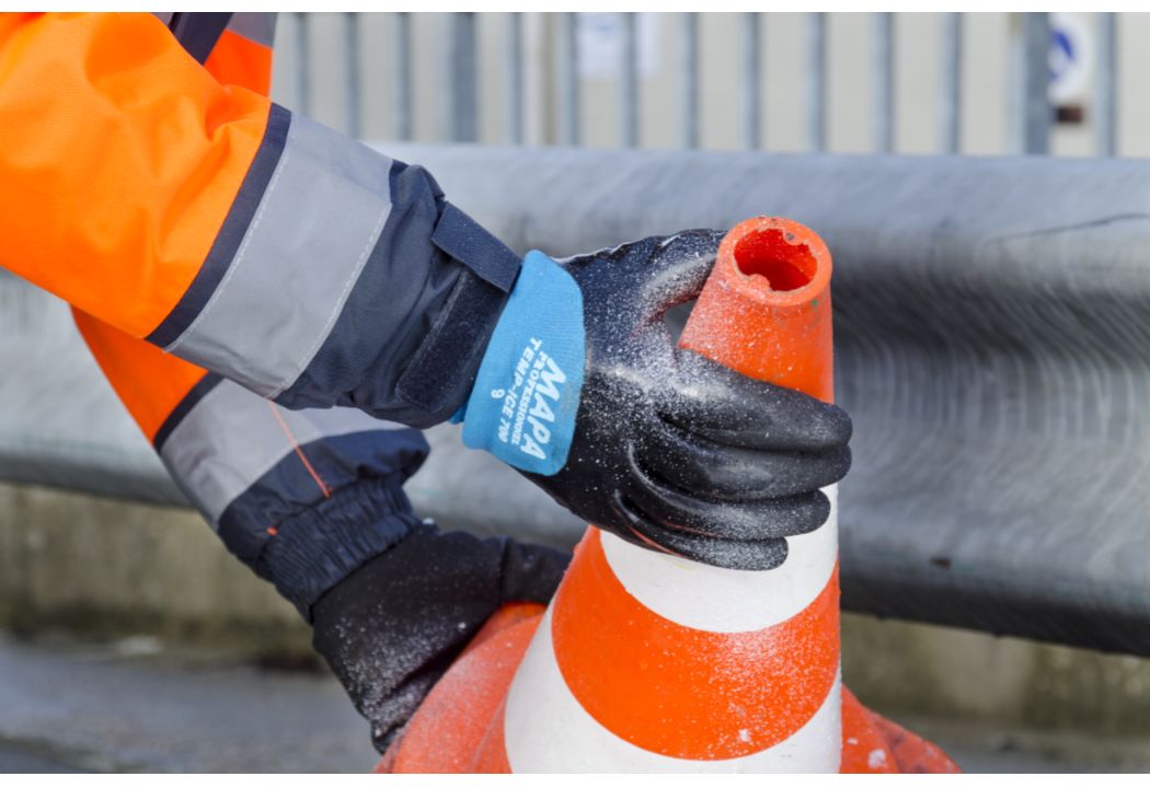 700 Mapa TempDex Blue Nitrile Work Gloves, Size 8, Nitrile Coating