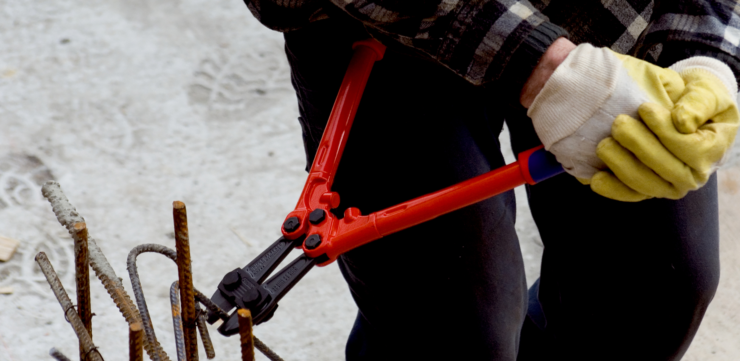 71-72-460 Knipex 71 72 460 460 mm Multi Component Grip 8 mm Powder Coated Steel Tube Chrome Vanadium Steel Compact Bolt Cutter