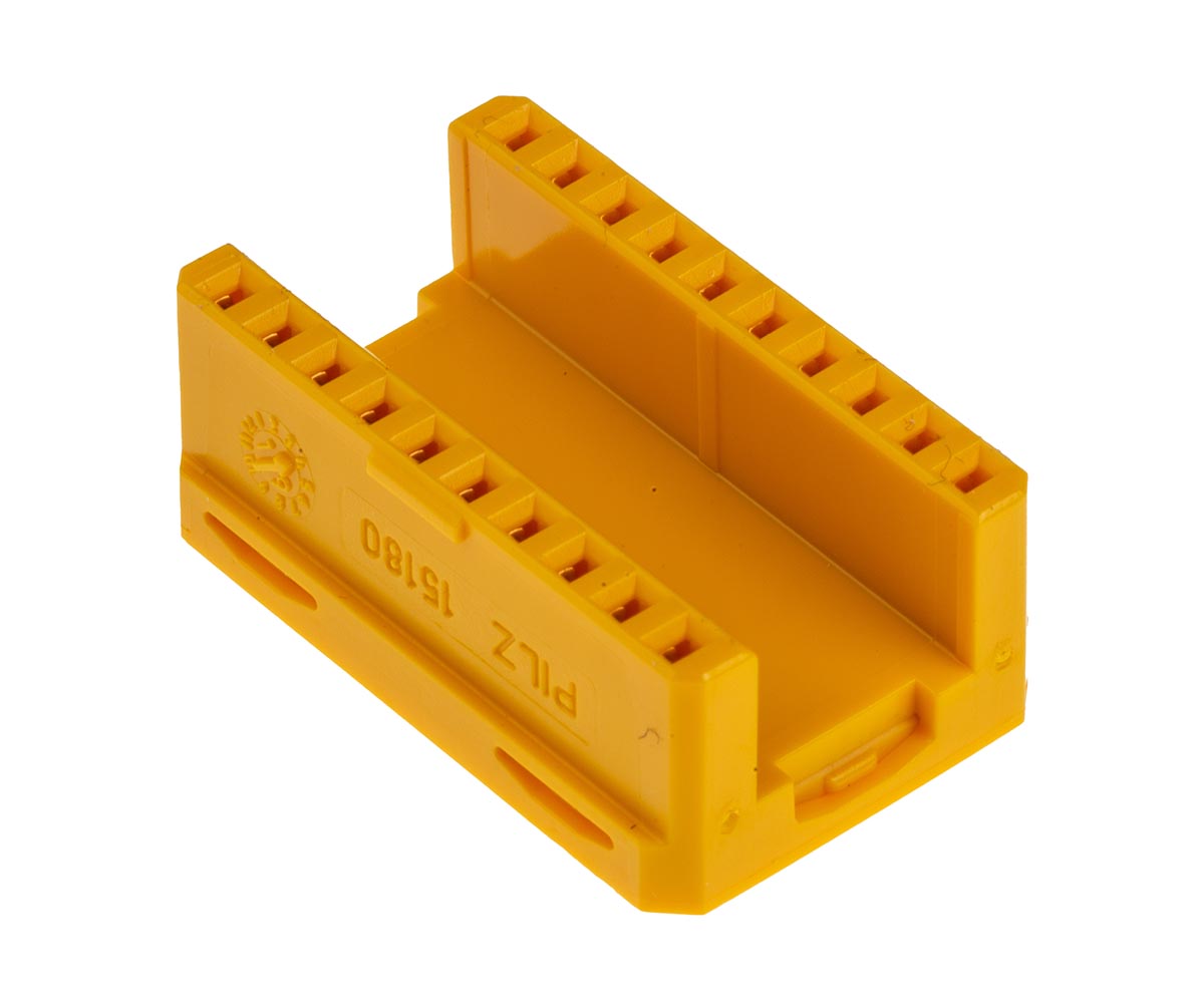 750108 Pilz PNOZsigma Series Output Module, 3 Outputs, 24V dc, 2 NO
