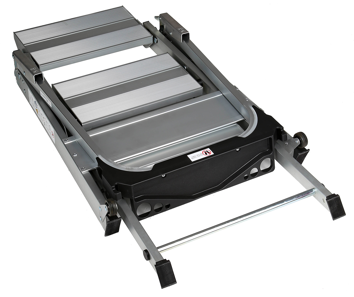 789-8517 RS PRO 3 Tread Aluminium Steps 0.66m Platform Height, Silver