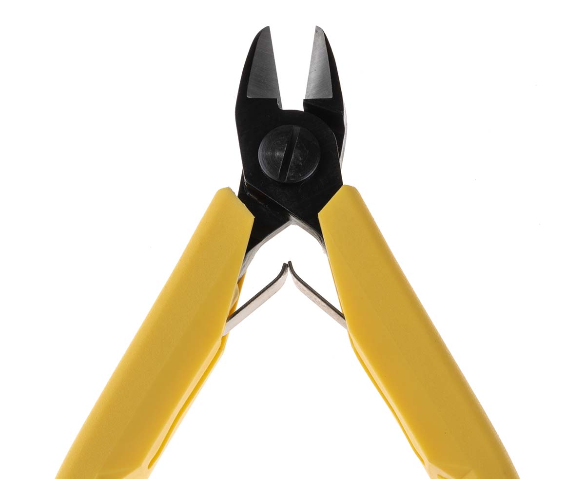 8152 Lindstrom Ultra Flush ESD Safe Cable Cutter