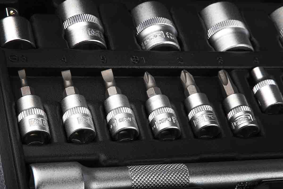 817-9242 RS PRO 46-Piece 1/4 in, 3/8 in Hexagon Socket Set