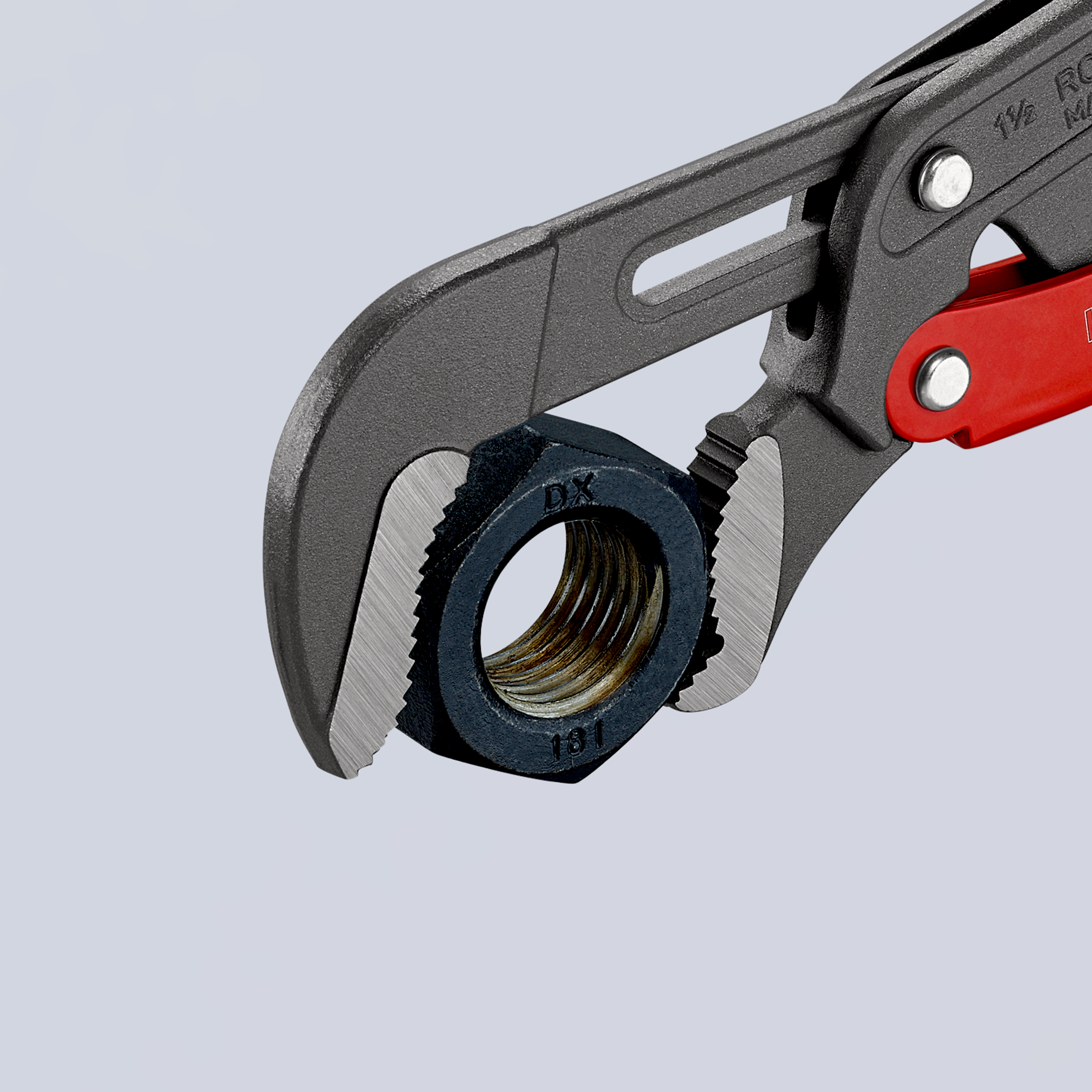 83-61-015 Knipex Pipe Wrench, 420 mm Overall, 60 mm Jaw Capacity, Plastic Handle VDE/1000V Approved