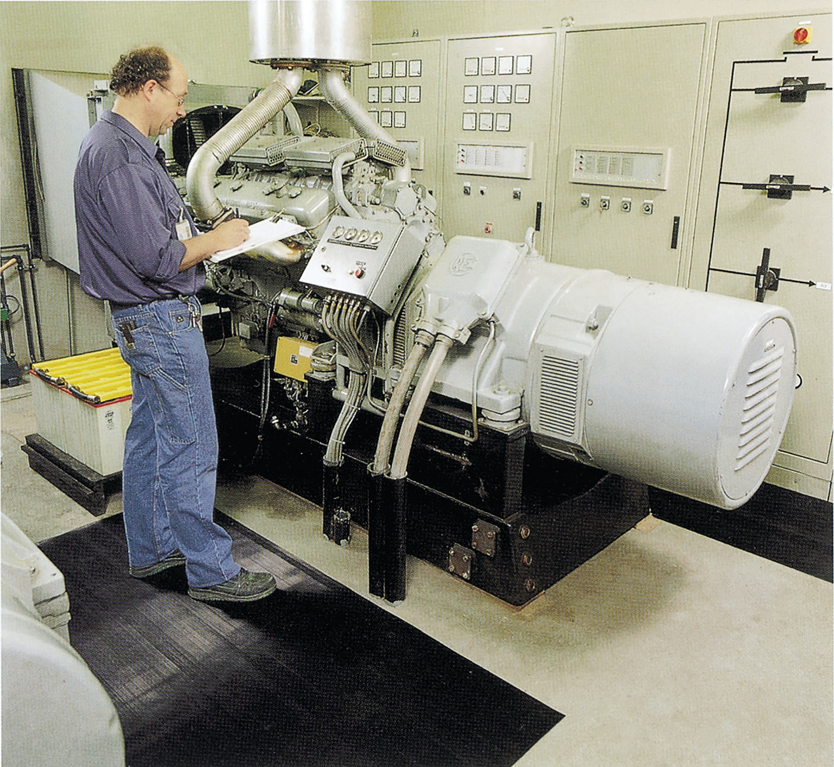 830s0035bl Notrax 830 Switchboard Matting Electrical Safety Mat 20000 V ANSI/ASTM D-178, US RoHS compliant (Restriction of