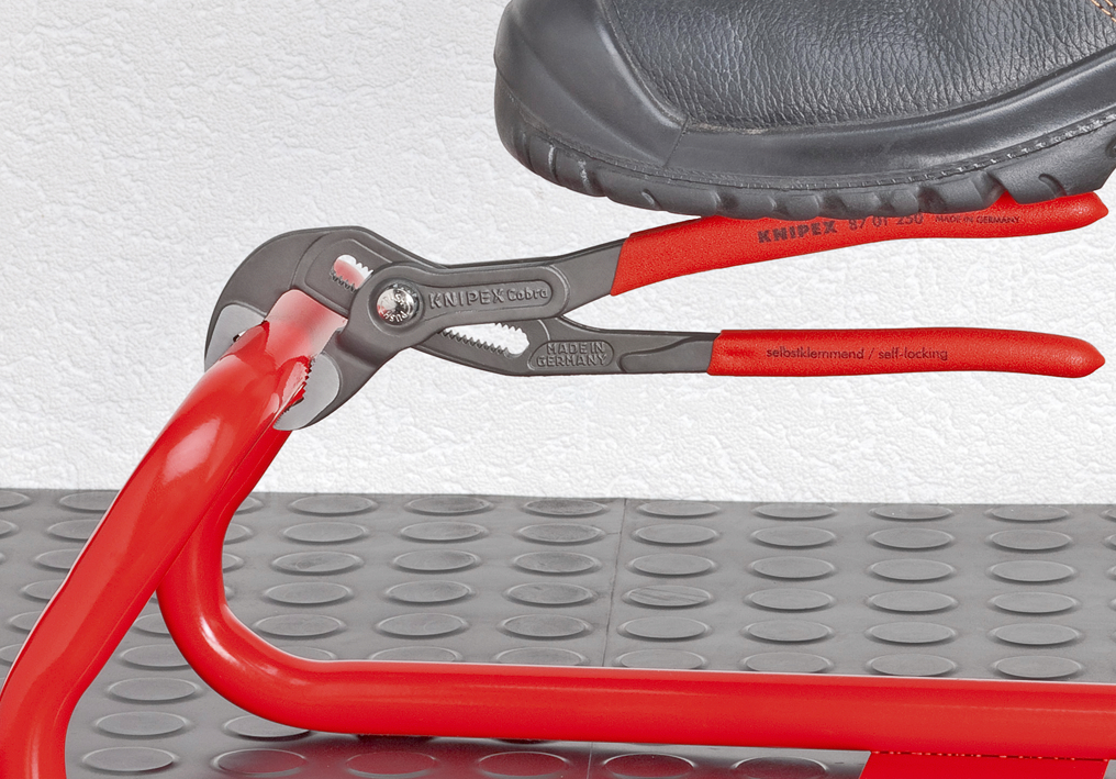 87-03-300 Knipex Cobra® Hightech Water Pump Pliers, 305 mm Overall, 0.42in Jaw