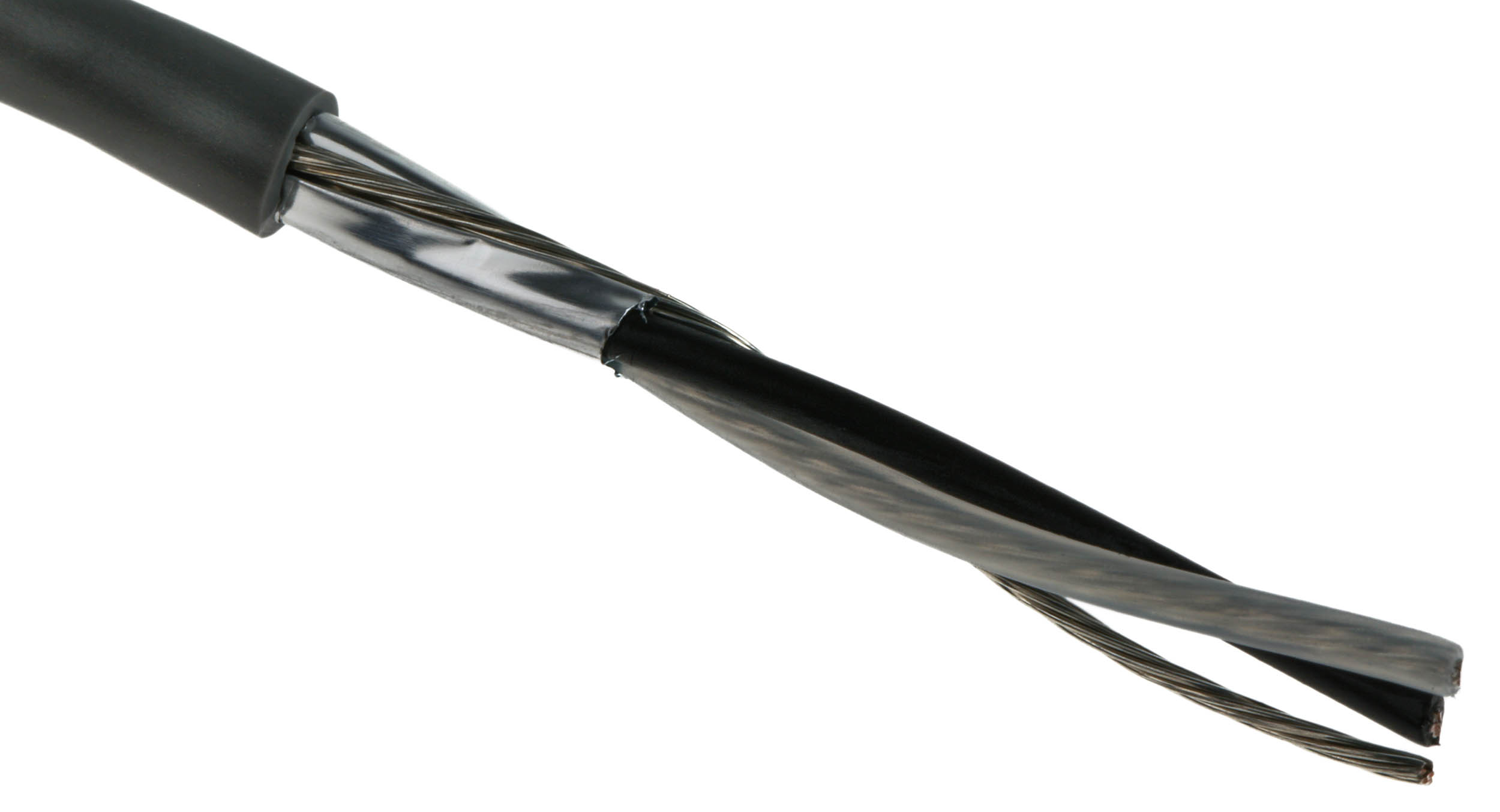 8762-060250 Belden 8762 Series Screened, 76 m, Silver