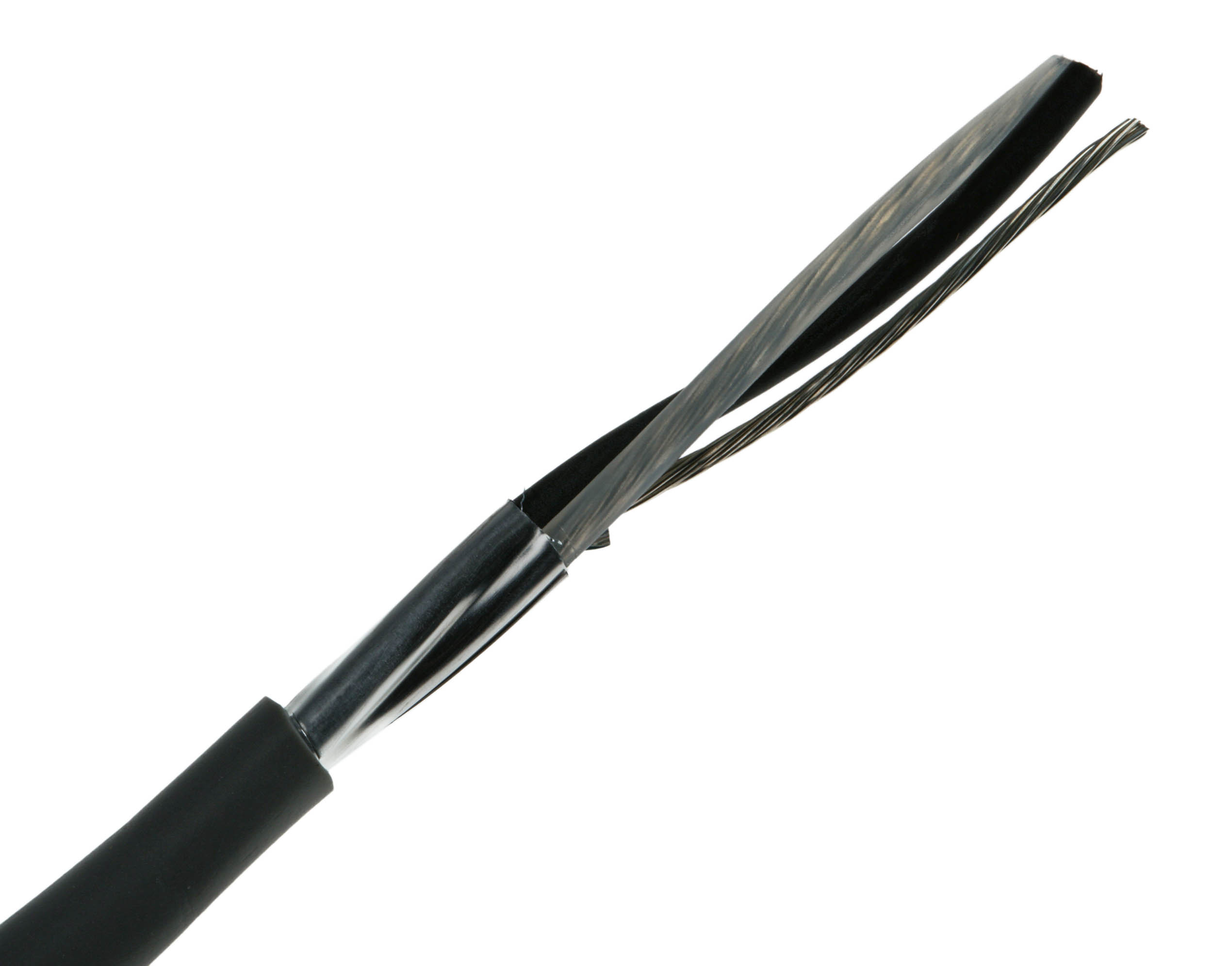 8762-060250 Belden 8762 Series Screened, 76 m, Silver