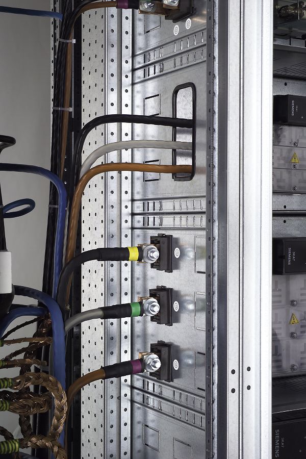 Siemens Steel SIVACON S4 Sivacon S4 Busbar