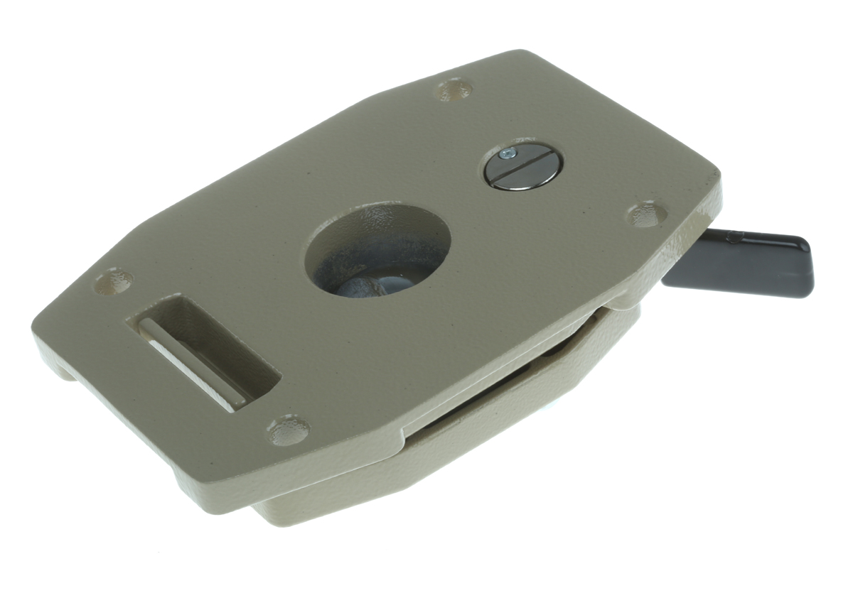 9-261 Bernstein Universal Screw-On Plate, For Use With Test Rooms, Tables, Observation Cameras, Laboratories, Small