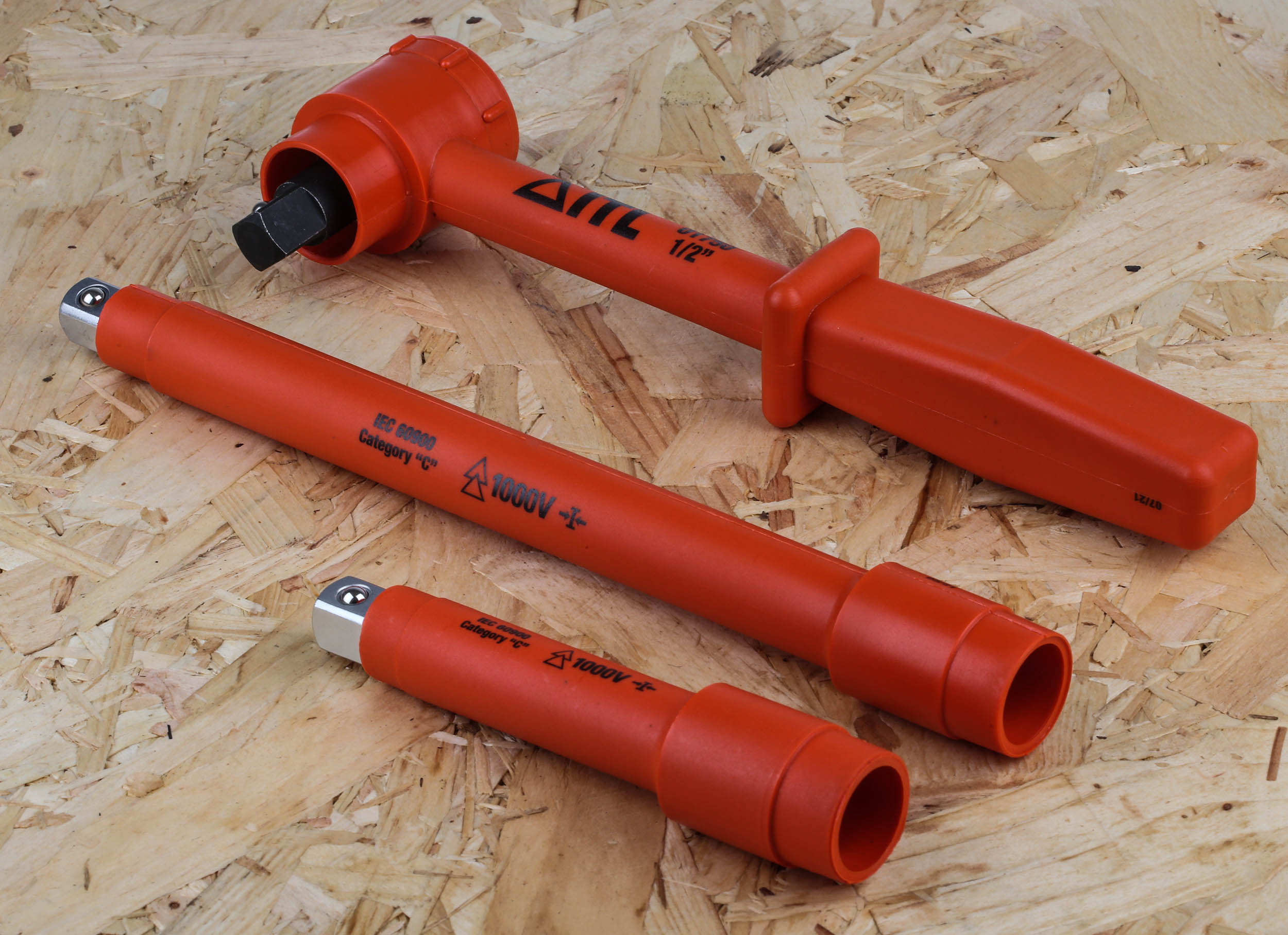 911-1474 ITL Insulated Tools Ltd 19-Piece 1/2 in Driver Socket Set VDE/1000V Approved