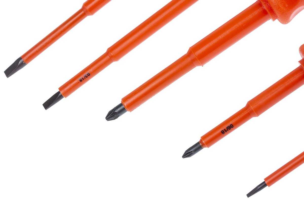 911-1538 ITL Insulated Tools Ltd 9 Piece Electrician Tool Kit Tool Kit VDE/1000V Approved