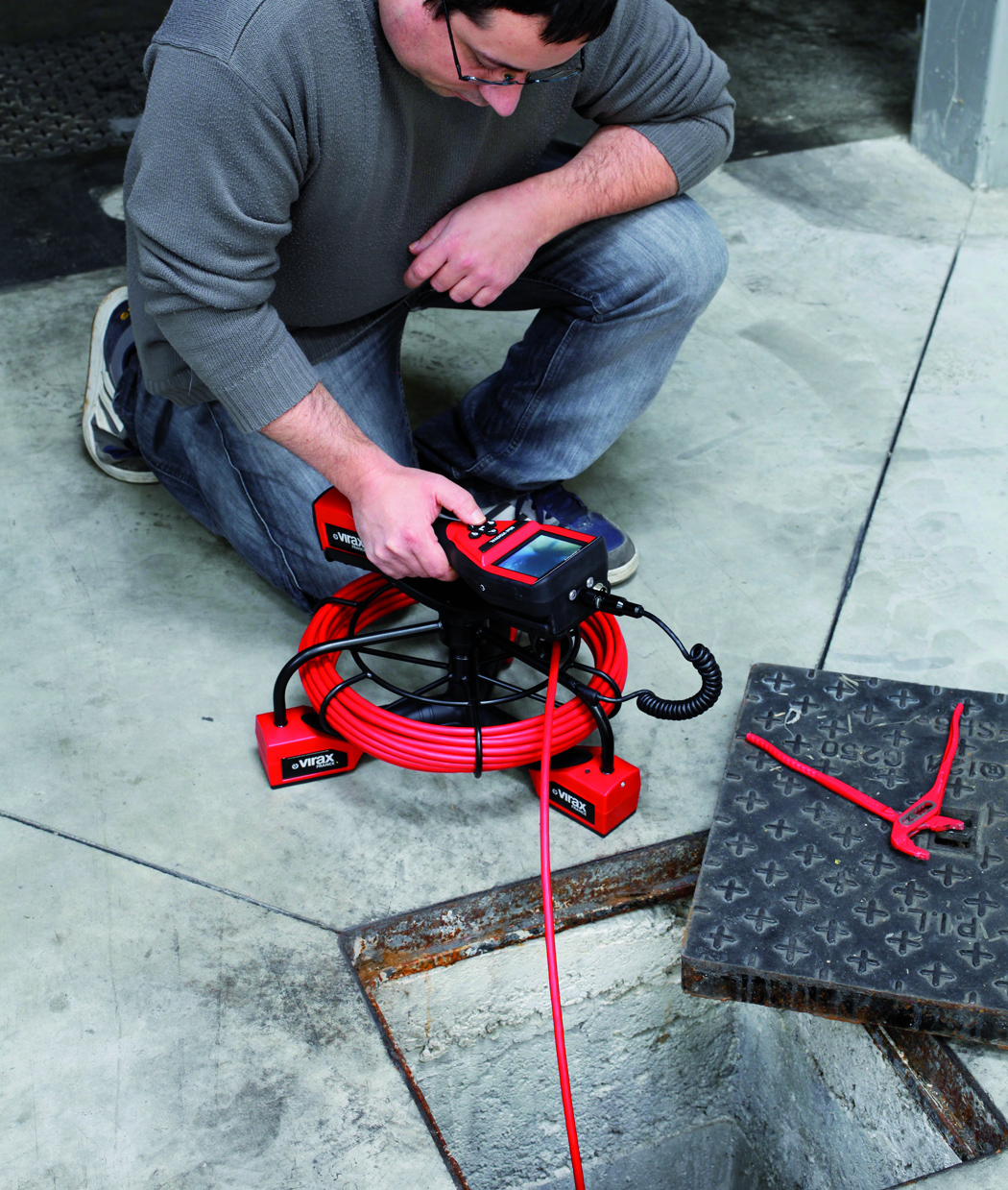 Virax 294121 40 → 100mm probe Inspection Camera, 16m Probe Length, 720 x 480pixels Resolution, LED Illumination