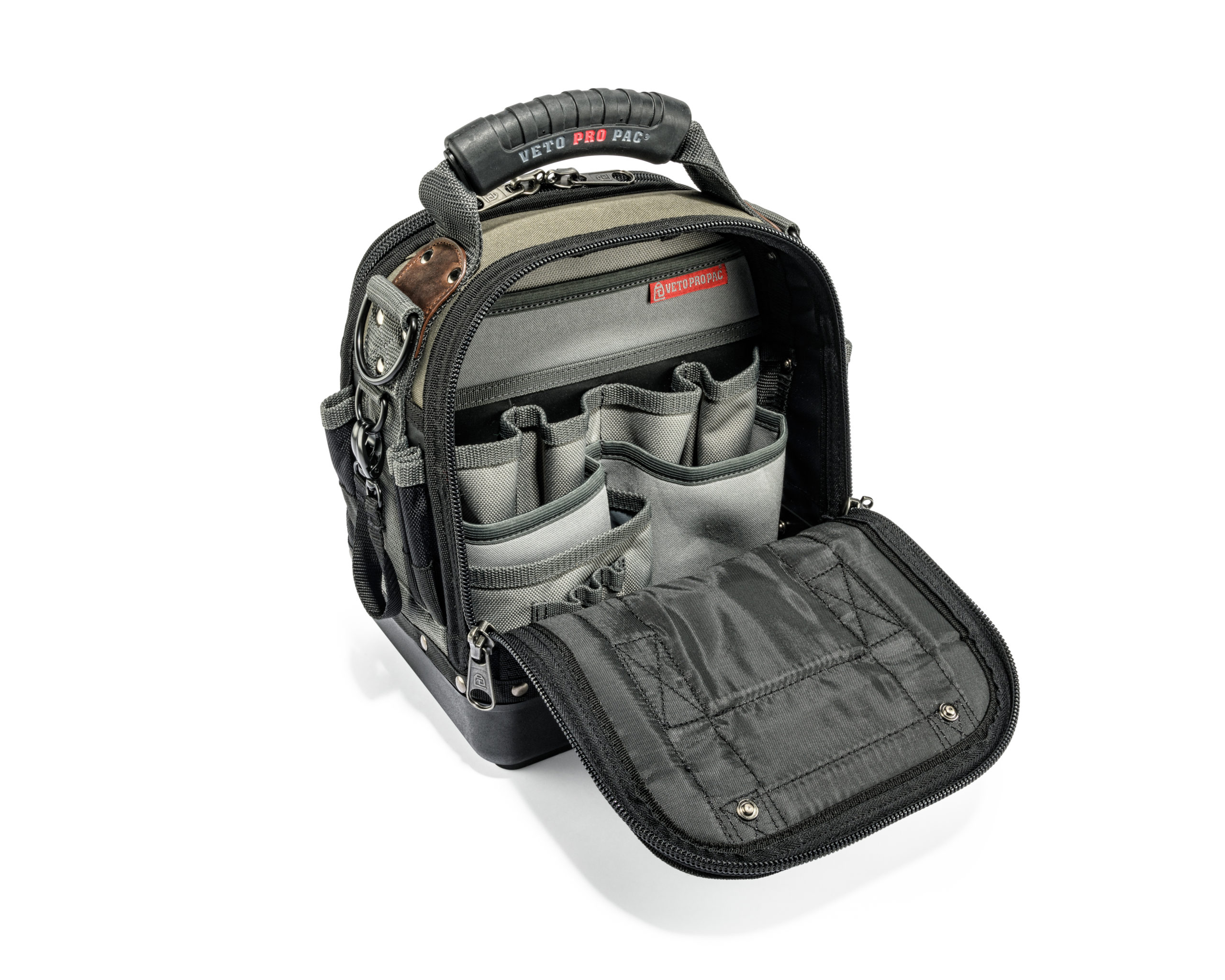 ax3516 Veto Pro Pac Nylon Backpack with Shoulder Strap 8.5 in x 12in x 12.5 in
