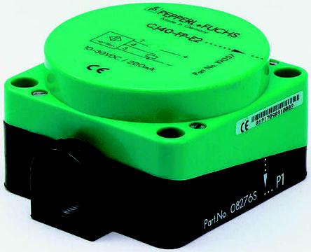 Pepperl + Fuchs Capacitive sensor 40 mm length 80mm PNP supply voltage 20 → 253 V ac IP65