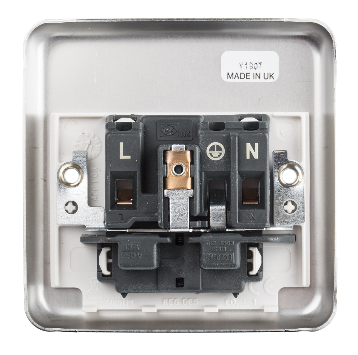 k732bss MK Electric Silver 1 Gang Plug Socket, 2P+E Poles, 13A, Type G - British
