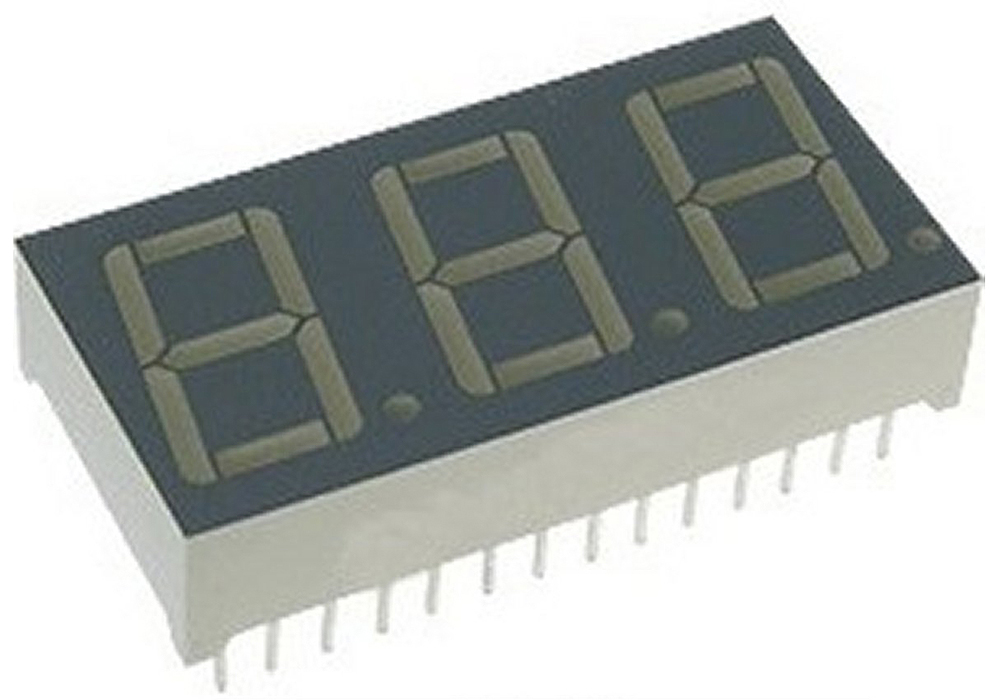 BC56-11SURKWA Kingbright 3 7 Segment LED Display Cathode Red 73mcd Right Side 14.2 mm