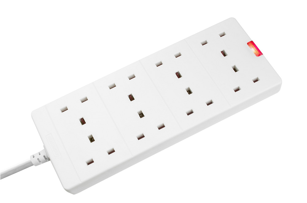 ben210-mp BG Electrical 2 m 8 Socket Shuttered Socket Extension Lead Extension Lead, 240V, IP20