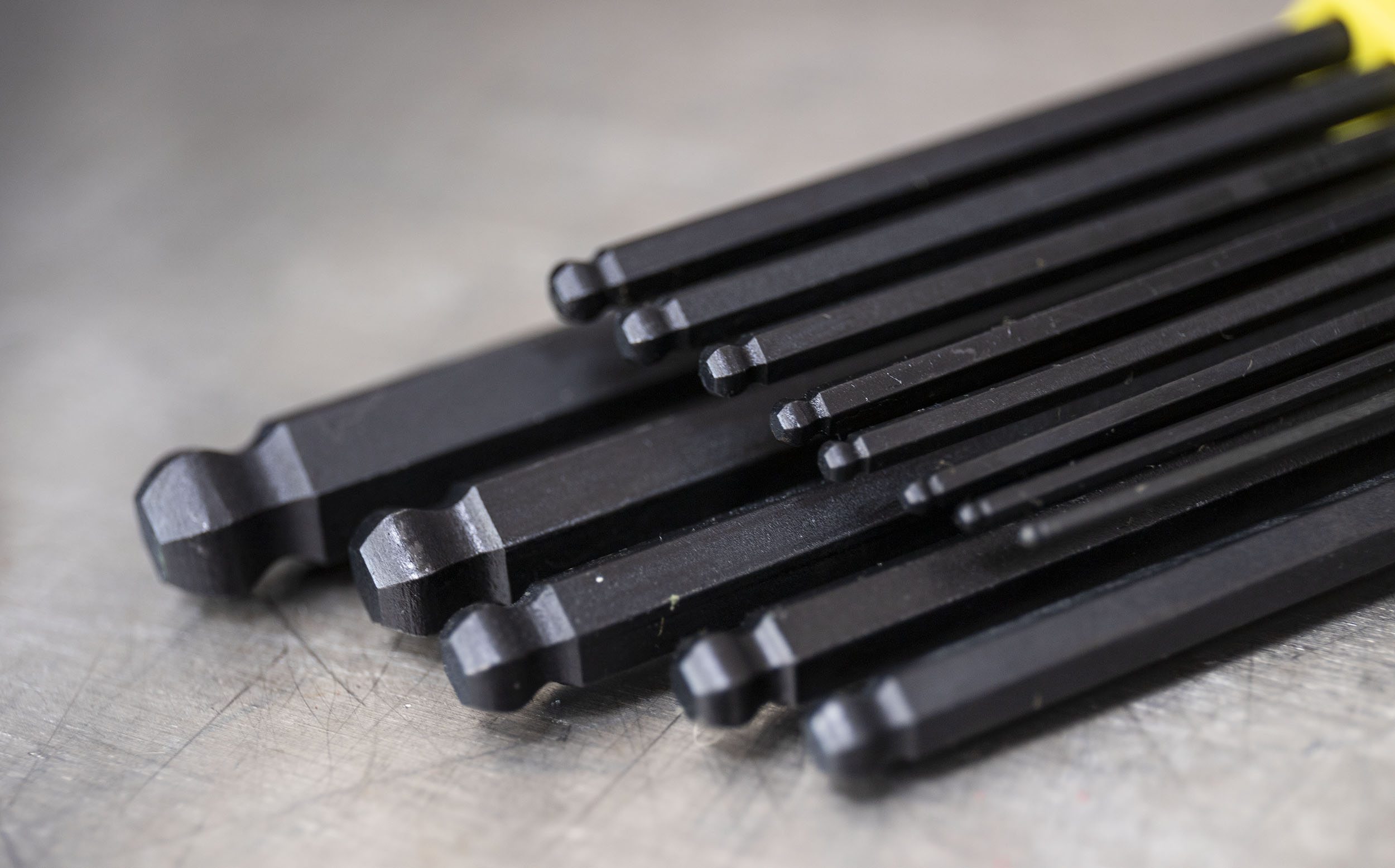 blx13 Bondhus 13 piece L Imperial Hex Key Set, Hex size 0.05 → 7/32ZZZZZZ