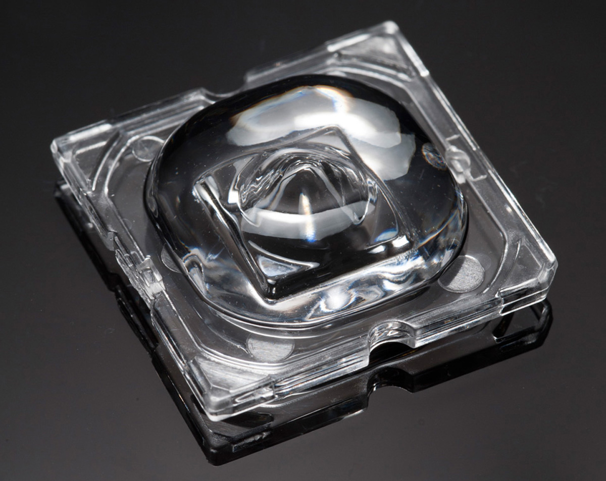 Ledil, Strada-SQ Series 1-Way LED Lens 149 to 154 ° Extra Wide Angle Beam