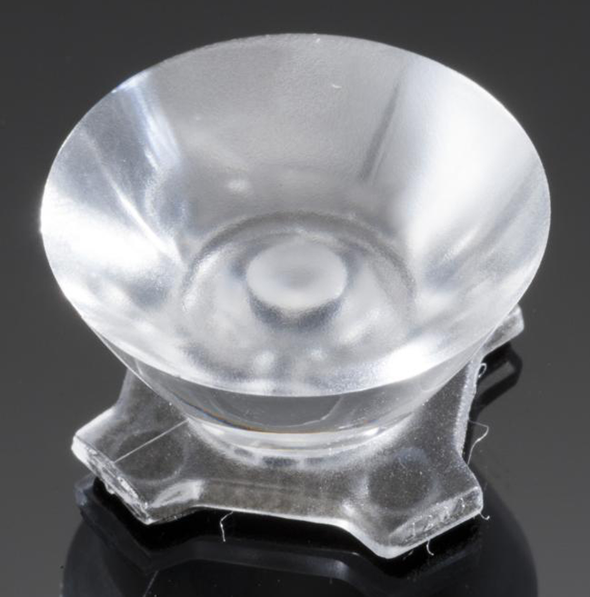 Ledil CA12530_HEIDI-D, Heidi Series 1-Way LED Lens 12 to 18 ° Round Beam