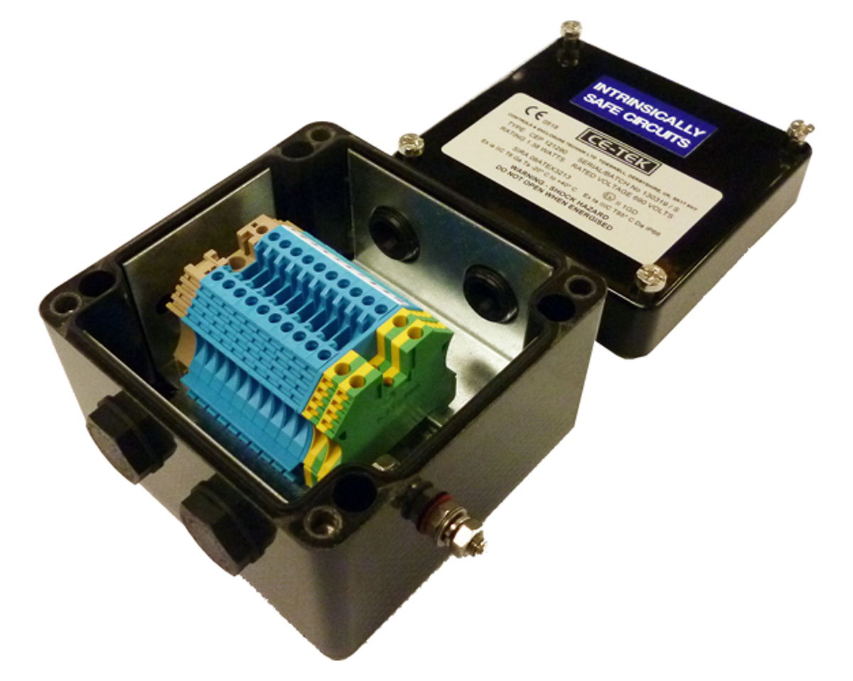 cep121290pai CE-TEK CEP Series Black Polyester Junction Box, IP66, 10 Terminals, ATEX, 120 mm, 90mm 122 mm
