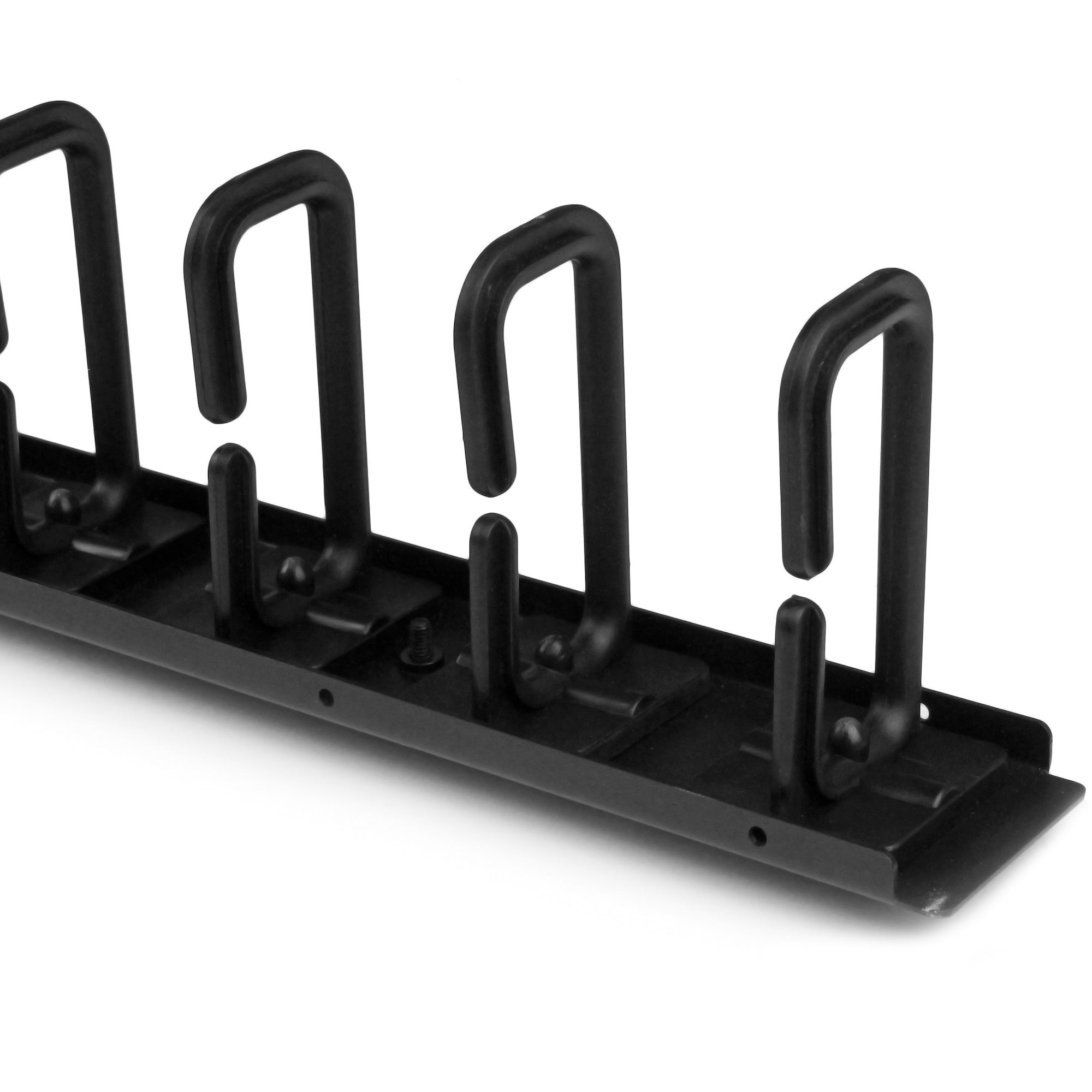 cmver20ud StarTech.com Steel Cable Management Ring Cable Hook for Use with Cables