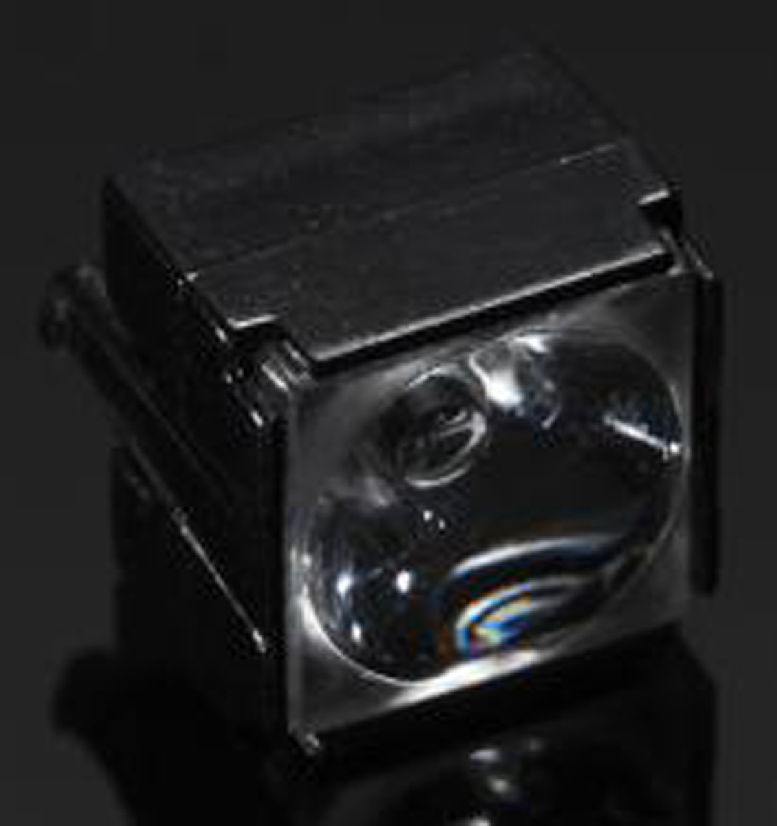 Ledil CP12939_LARISA-RS-CLIP16, Larisa Series 1-Way LED Lens 11 to 26 ° Square Beam