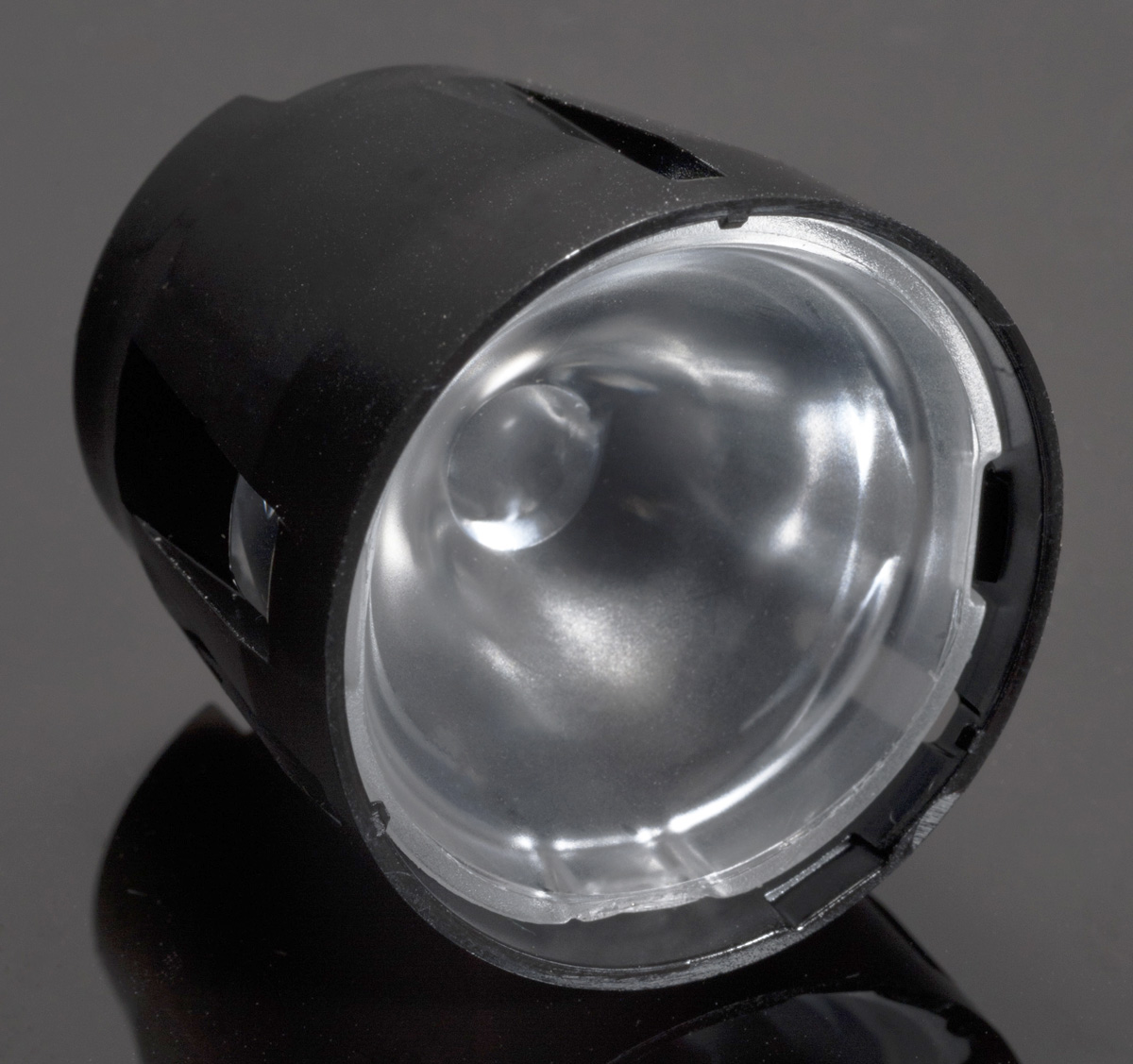 Ledil CP13682_RGBX2-S, RGBX Series LED Lens 20 ° Round Beam