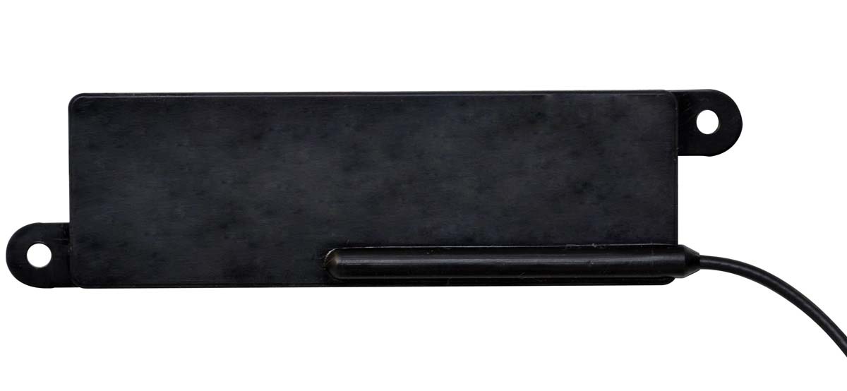 Mobilemark CVL-WLF-2C-BLK-96 Square Omni-Directional Antenna with SMA Connector