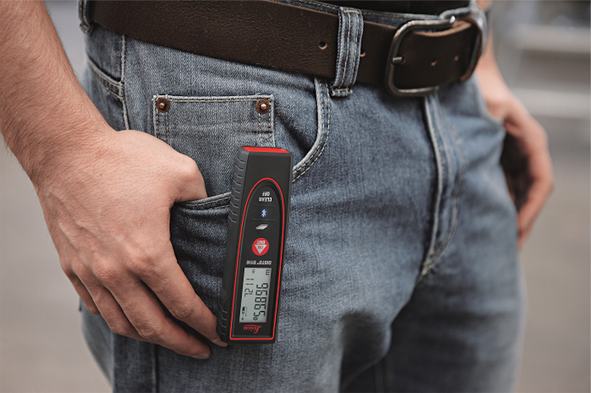 d110 Leica D110 Laser Measure, 60 m Range, ±1.5 mm Accuracy