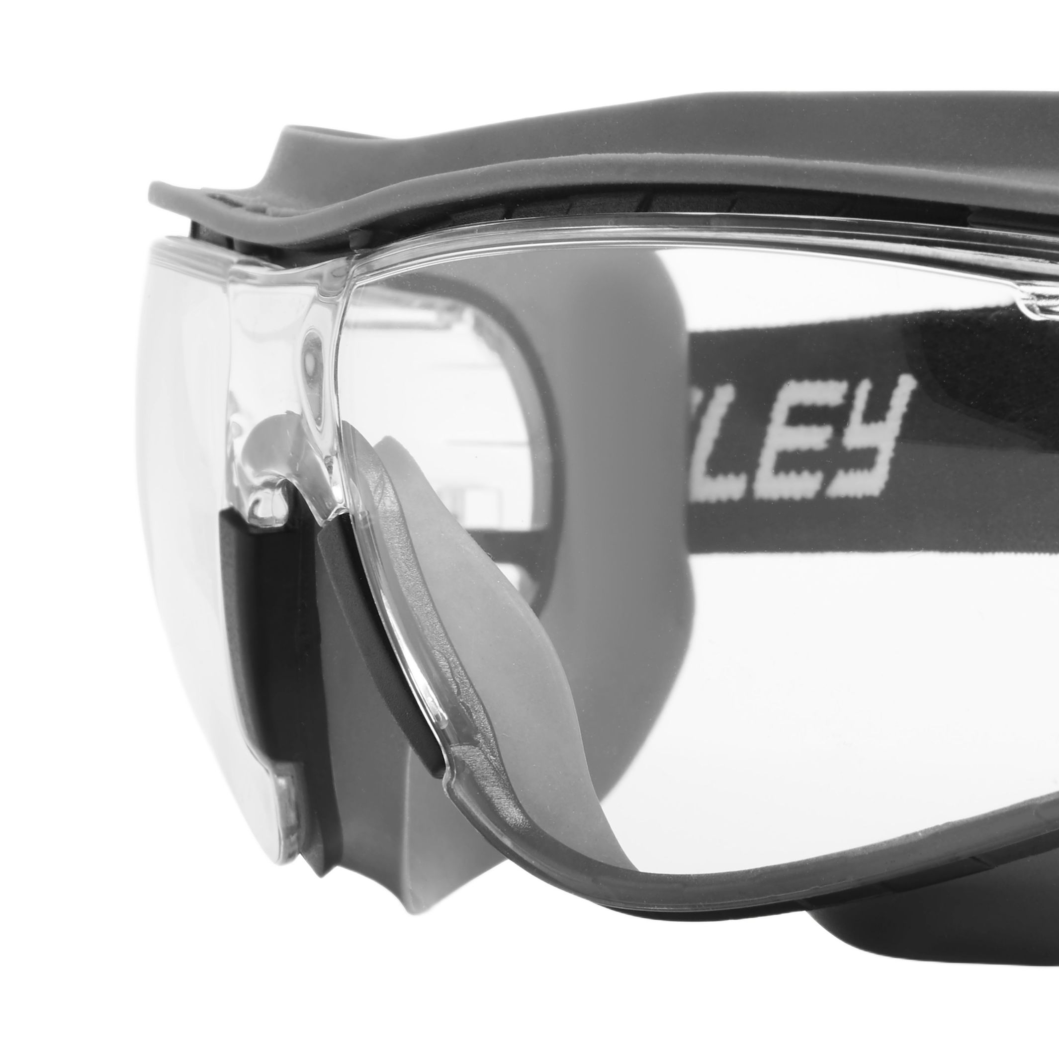 rly00580 Riley Riley Sparta, Scratch Resistant Anti-Mist Safety Goggles with Clear Lenses
