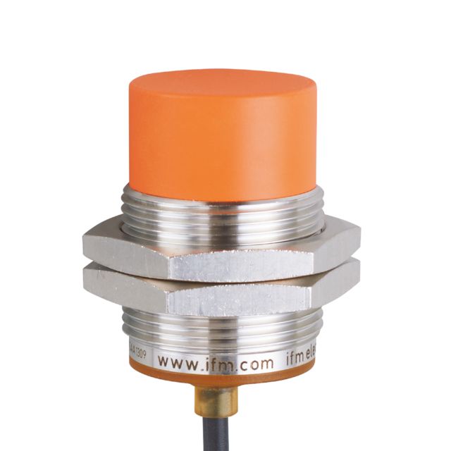 ifm electronic Inductive Threaded Barrel Proximity Sensor, M30, 22 mm Detection, PNP NO, 10 → 30 V dc