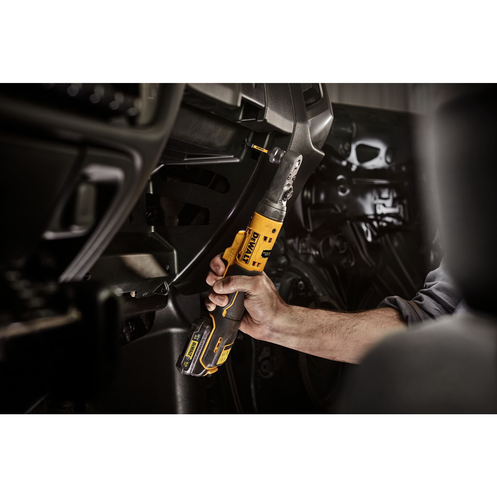 DeWALT DCF500L Cordless, Type C - EU 12 V 450rpm