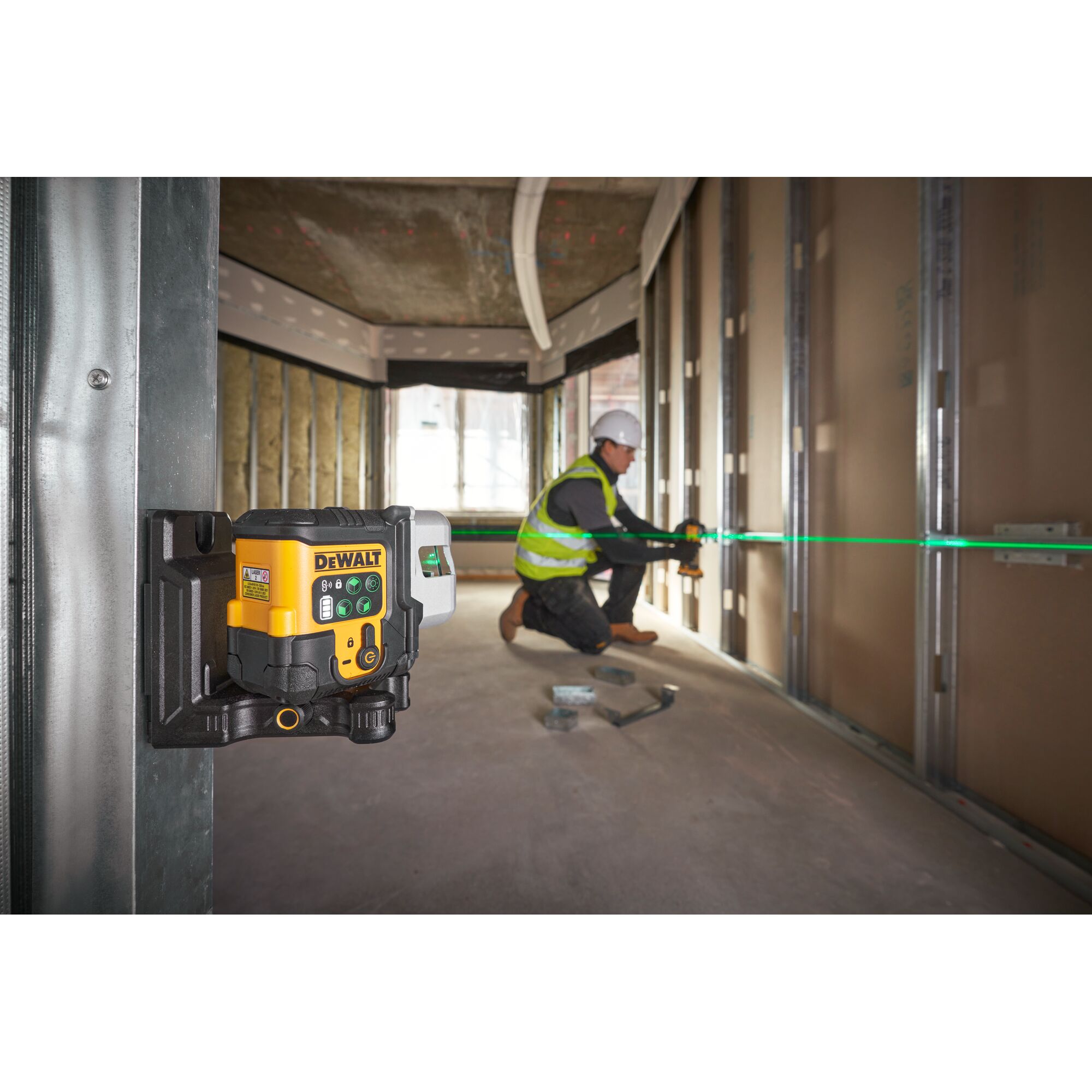 DeWALT DCLE14301GB-XJ DCLE Laser Colour Green Line Laser, 3