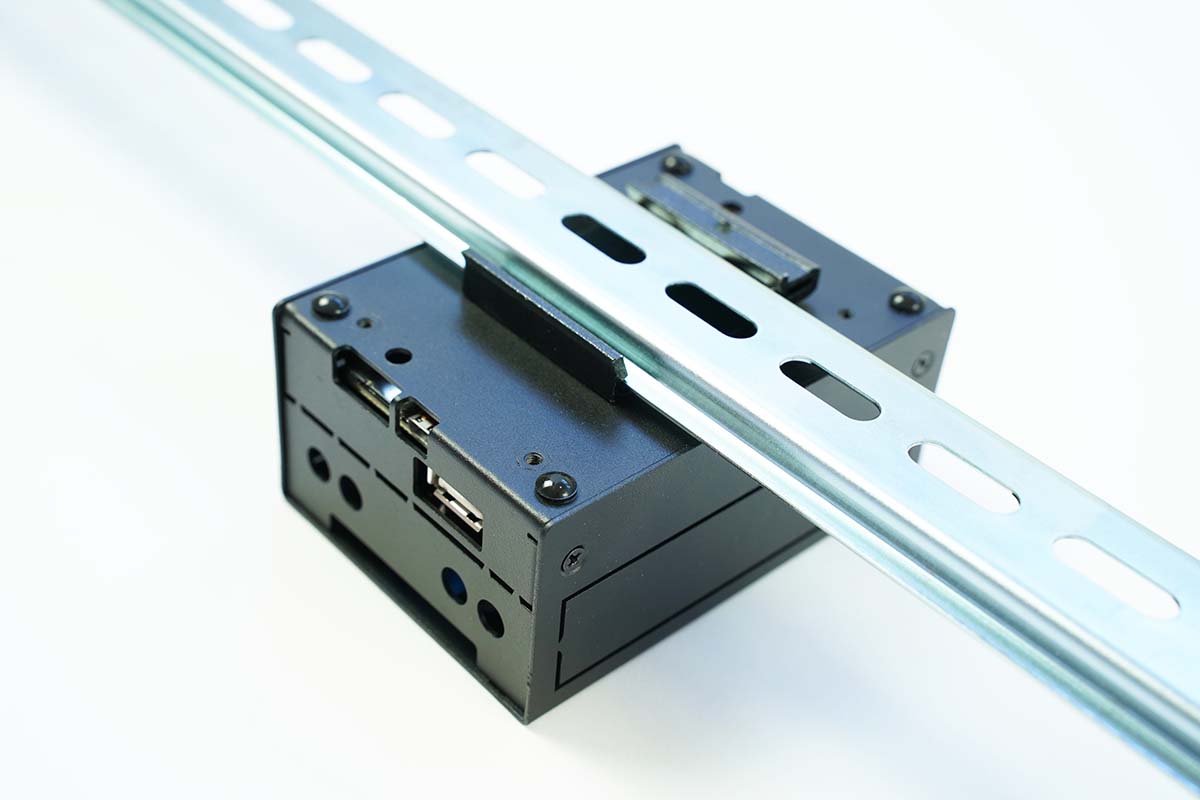 7350001160832 KKSB Case for Beaglebone Black, Black