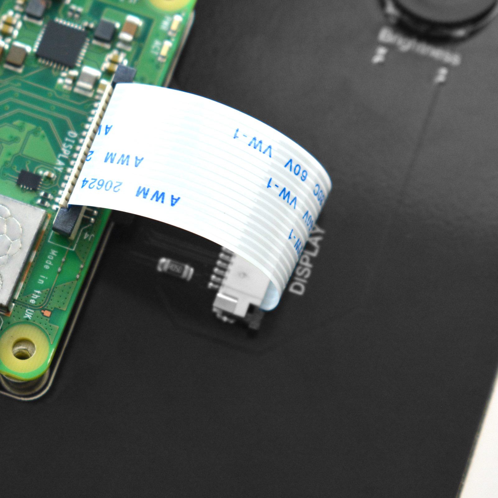 dfr0678 DFRobot Raspberry Pi LCD Touchscreen with 7 in TFT Colour Display